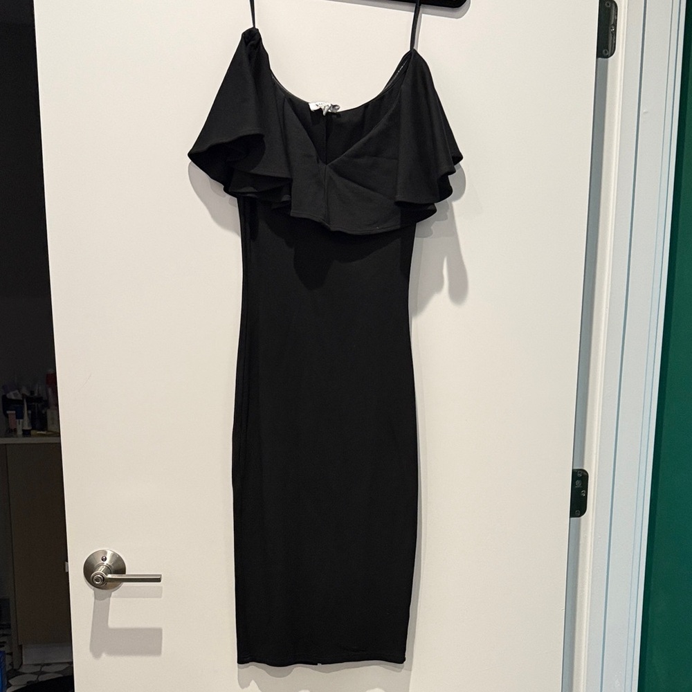 Unique Vintage Black Strapless Dress